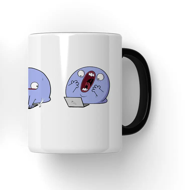 لحظات بعد الكارثة Mug - Microbus store