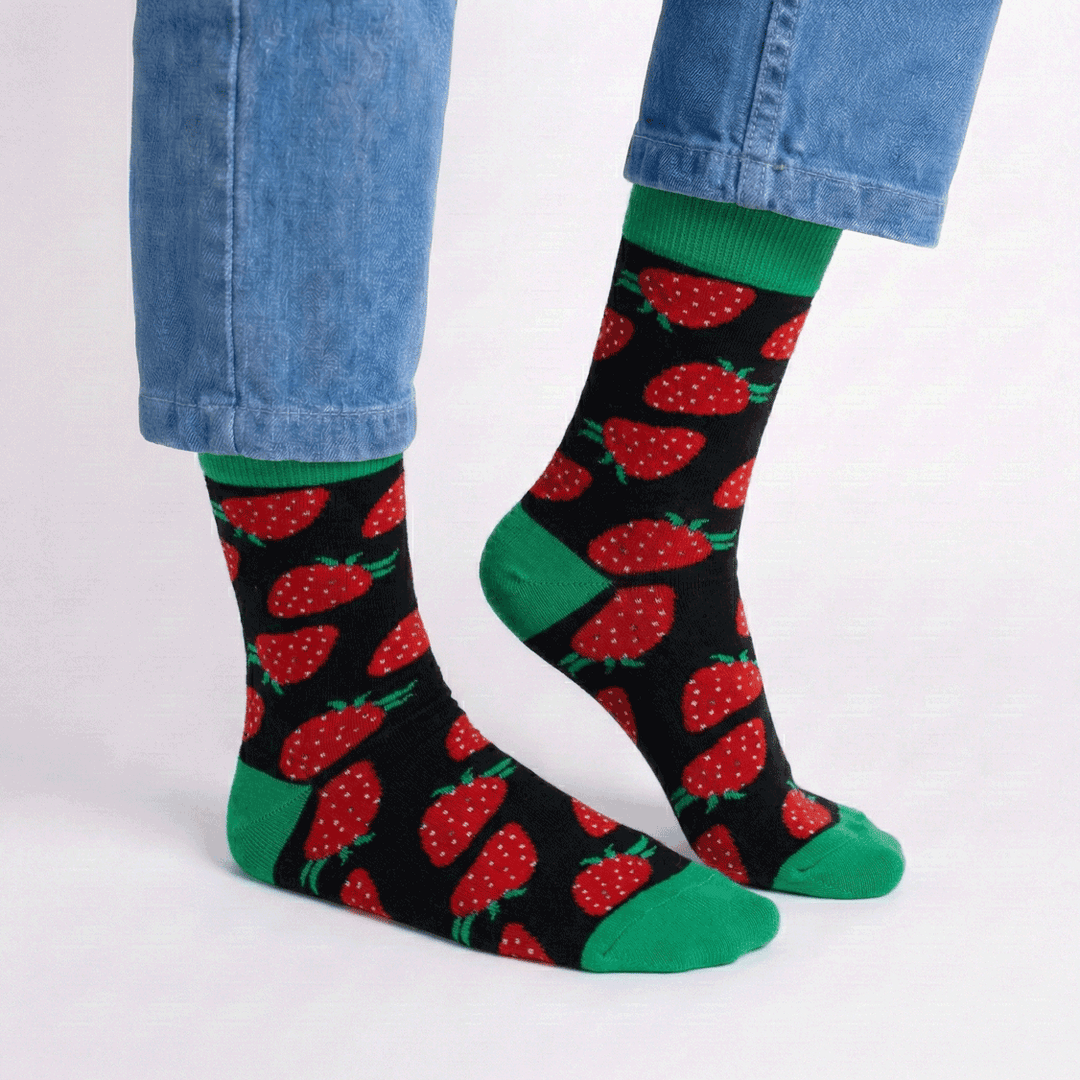 Strawberry Socks - Microbus store